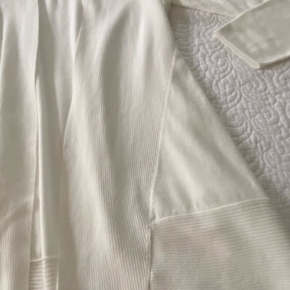 Chico's Open Front Cardigan Cream Long Sleeve Lightweight Size Medium - Picture 7 of 11